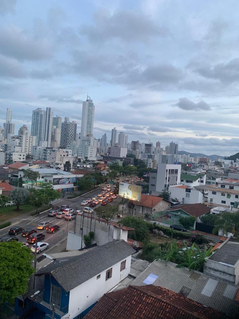 Encantos Dos Mares - Apartamento 5 - Balneário Camboriú 외부 사진